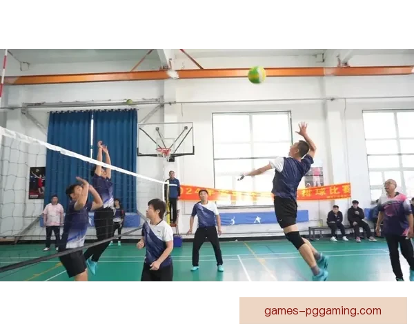 排球对战策略解析：技术对抗与团队配合的完美融合