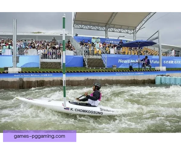 皮划艇竞速：挑战极限，勇往直前