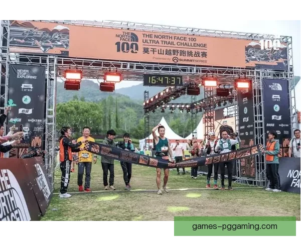 越野跑比赛：冠军夺冠，激动人心的赛事回顾